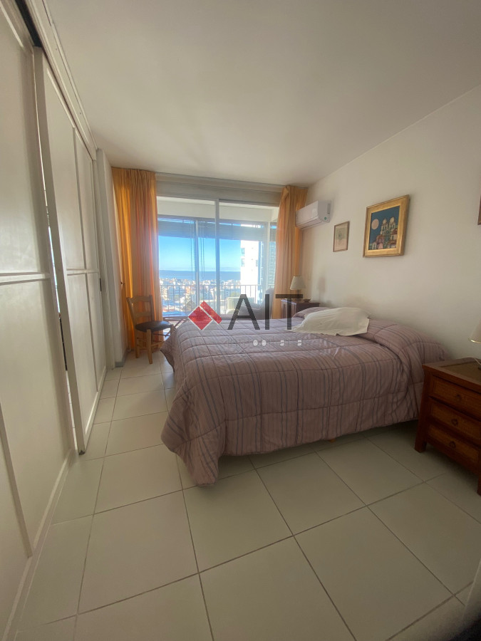 Apartamento ID.17234 - PISO ALTO A PASOS DEL PUERTO!!
