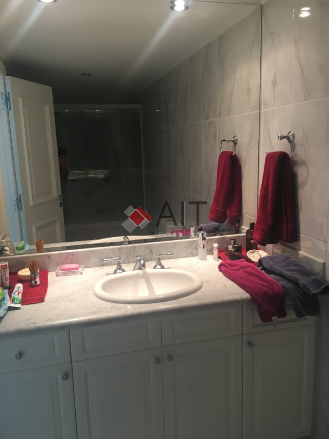 Apartamento ID.5967 - Hermosa unidad frente al mar!!