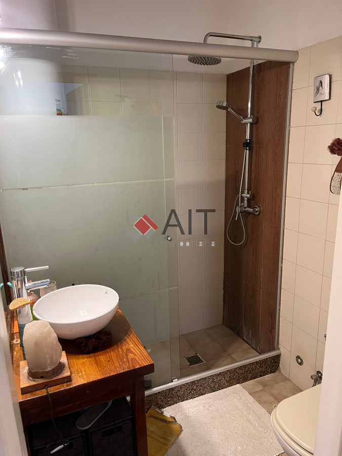 Apartamento ID.17195 - Peninsula! Reciclado! 2 dormitorios en ubicacion perfecta. Consulte!