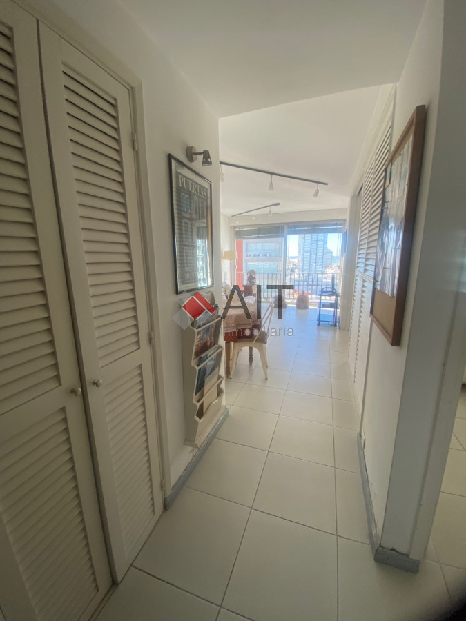 Apartamento ID.17234 - PISO ALTO A PASOS DEL PUERTO!!