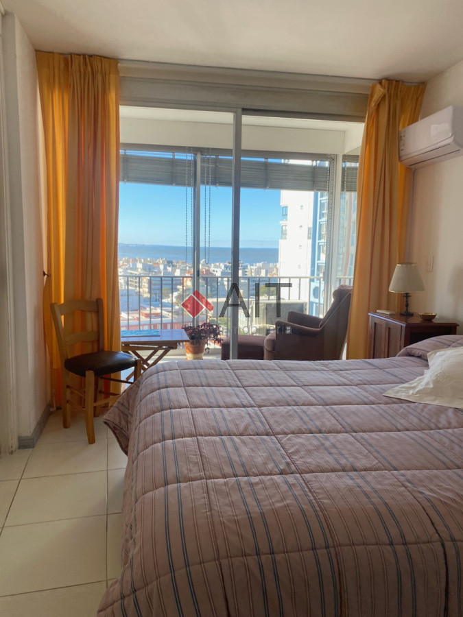 Apartamento ID.17234 - PISO ALTO A PASOS DEL PUERTO!!