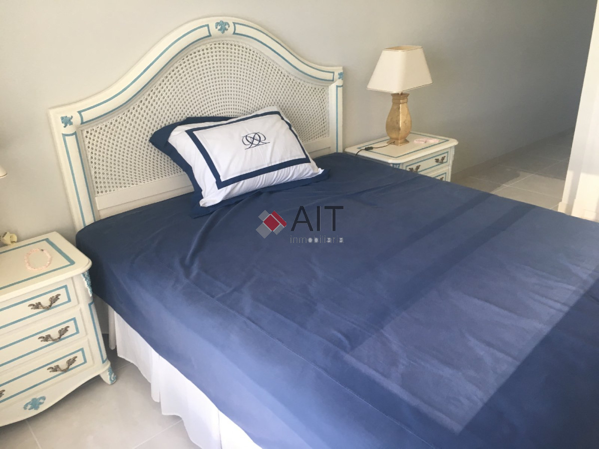 Apartamento ID.5967 - Hermosa unidad frente al mar!!