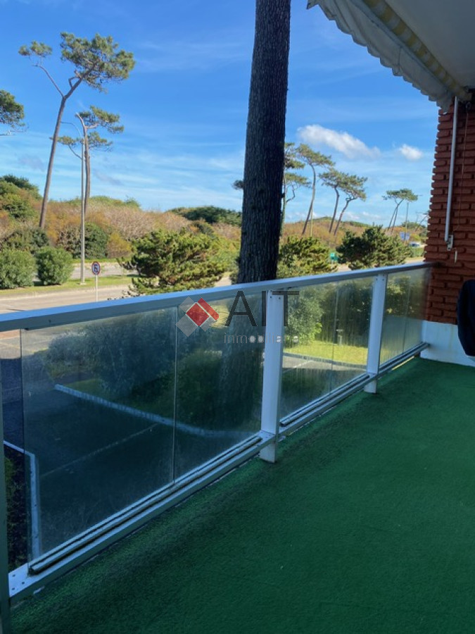 Apartamento ID.17233 - OPORTUNIDAD FRENTE AL MAR EN MANSA 