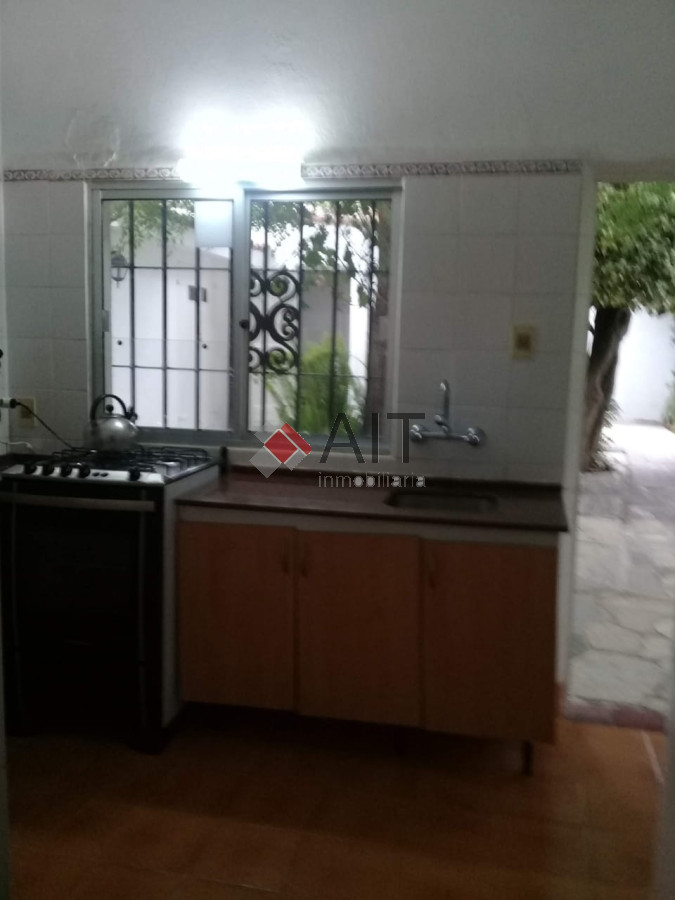 Casa ID.4504 - Comoda casa 3 dormitorios a 2 cuadras de playa, Amplio parque.