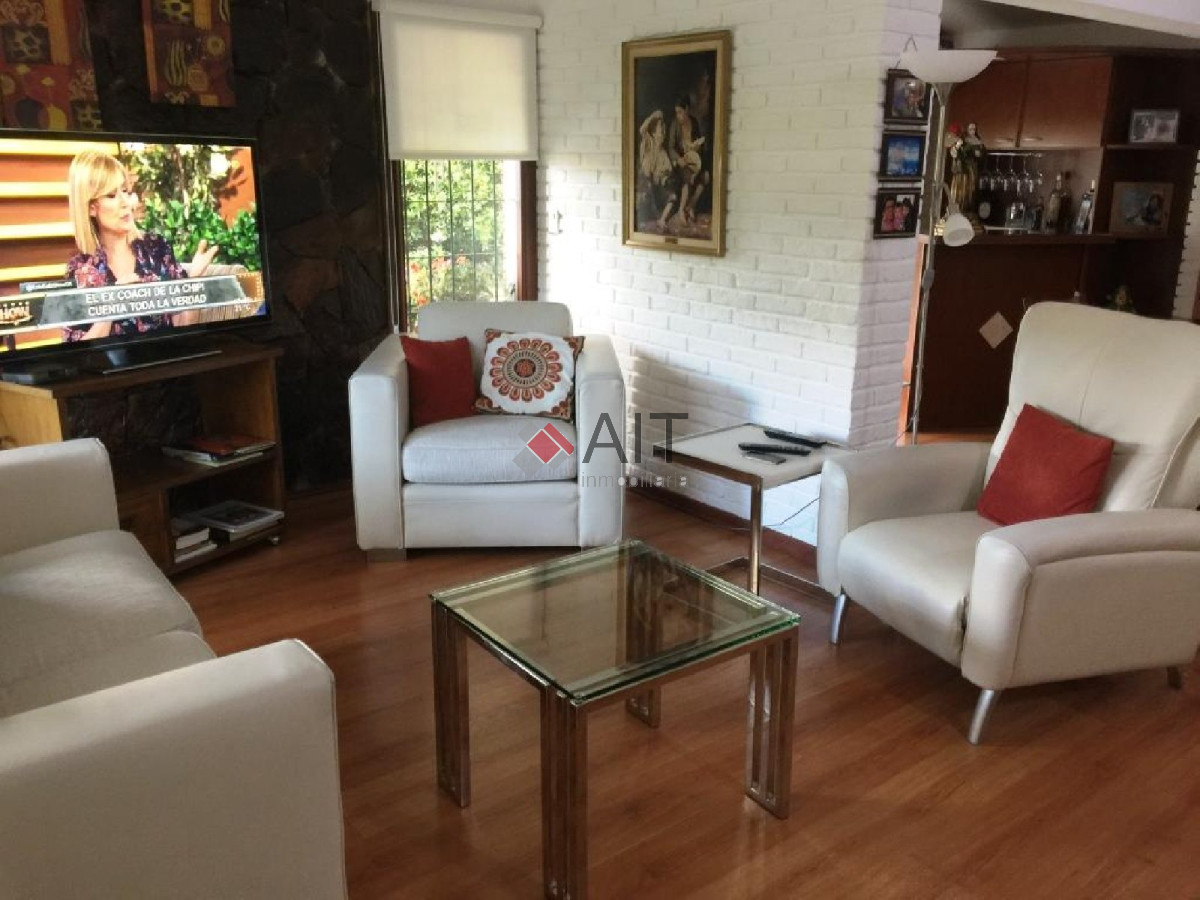 Casa ID.6307 - Chalet Litman en inmejorable ubicación 