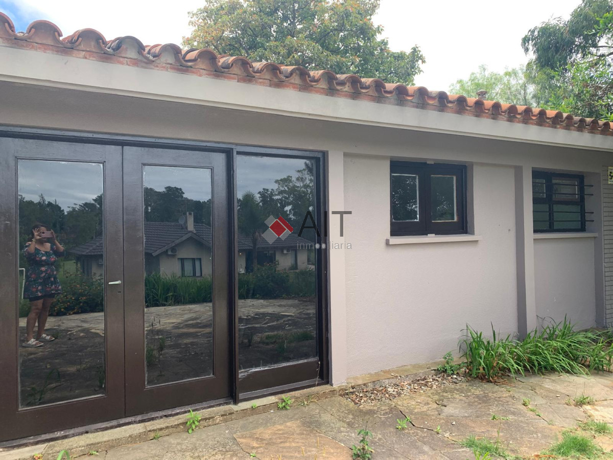 Casa ID.17250 - OPORTUNIDAD EN BARRIO GOLF !!