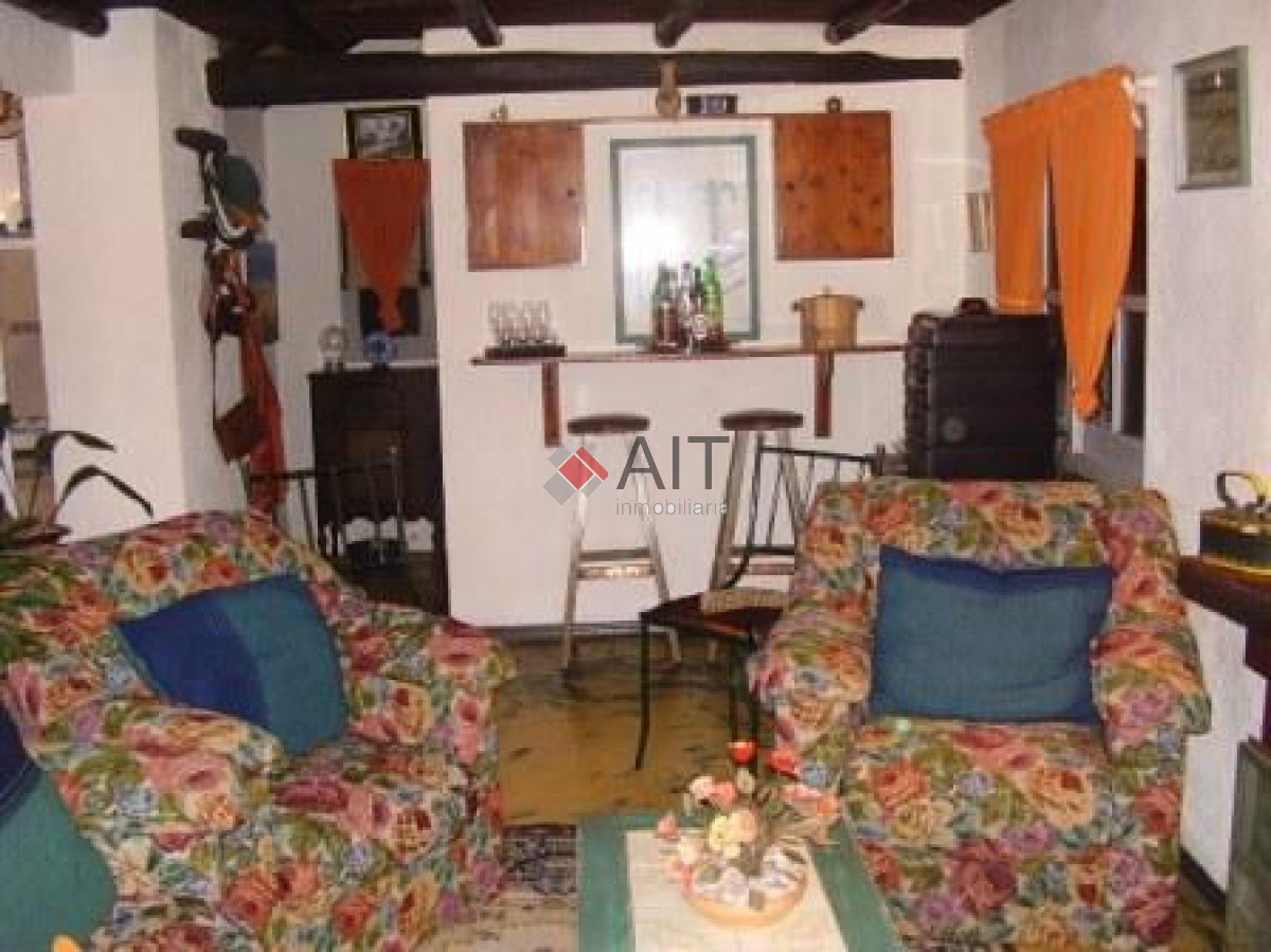 Casa ID.6014 - RÃºstica y con entorno agreste, ideal para descansar!