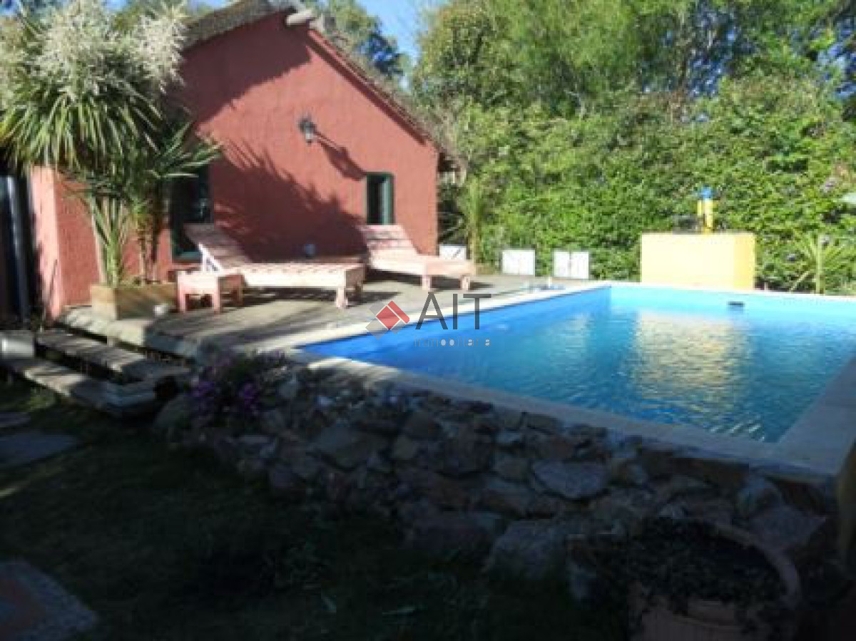 Casa ID.6014 - RÃºstica y con entorno agreste, ideal para descansar!