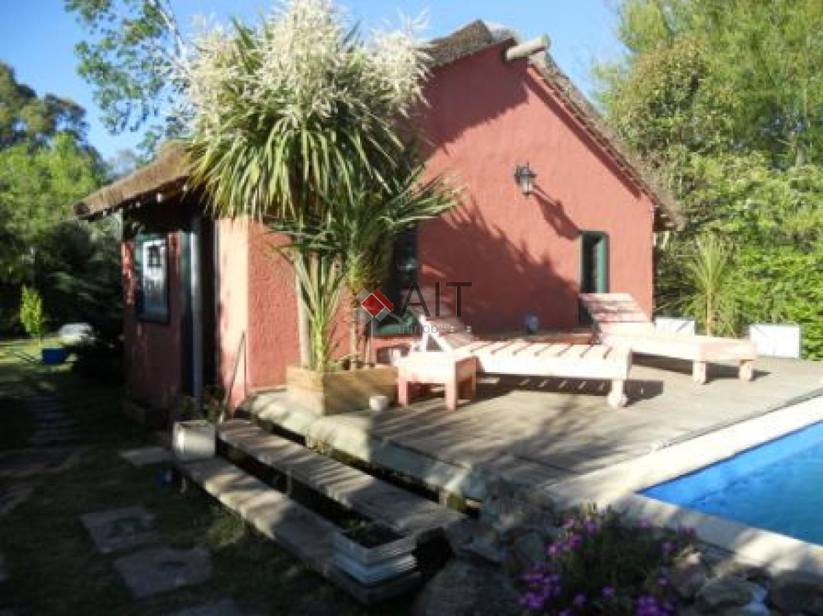 Casa ID.6014 - RÃºstica y con entorno agreste, ideal para descansar!