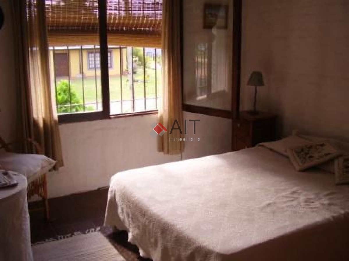 Casa ID.6138 - En plena barra a 3 cuadras de toda la movida!