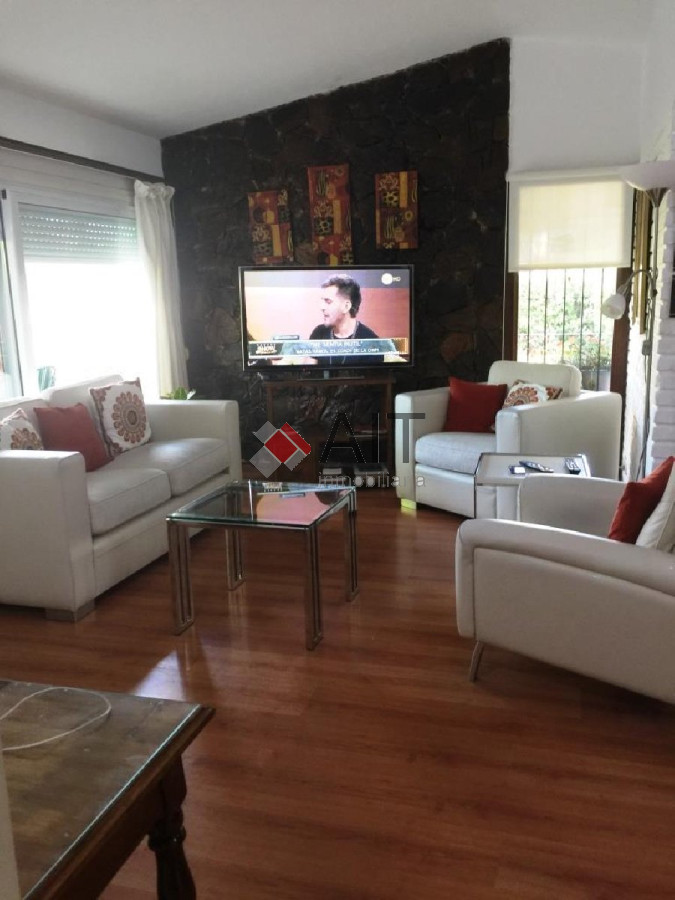 Casa ID.6307 - Chalet Litman en inmejorable ubicación 