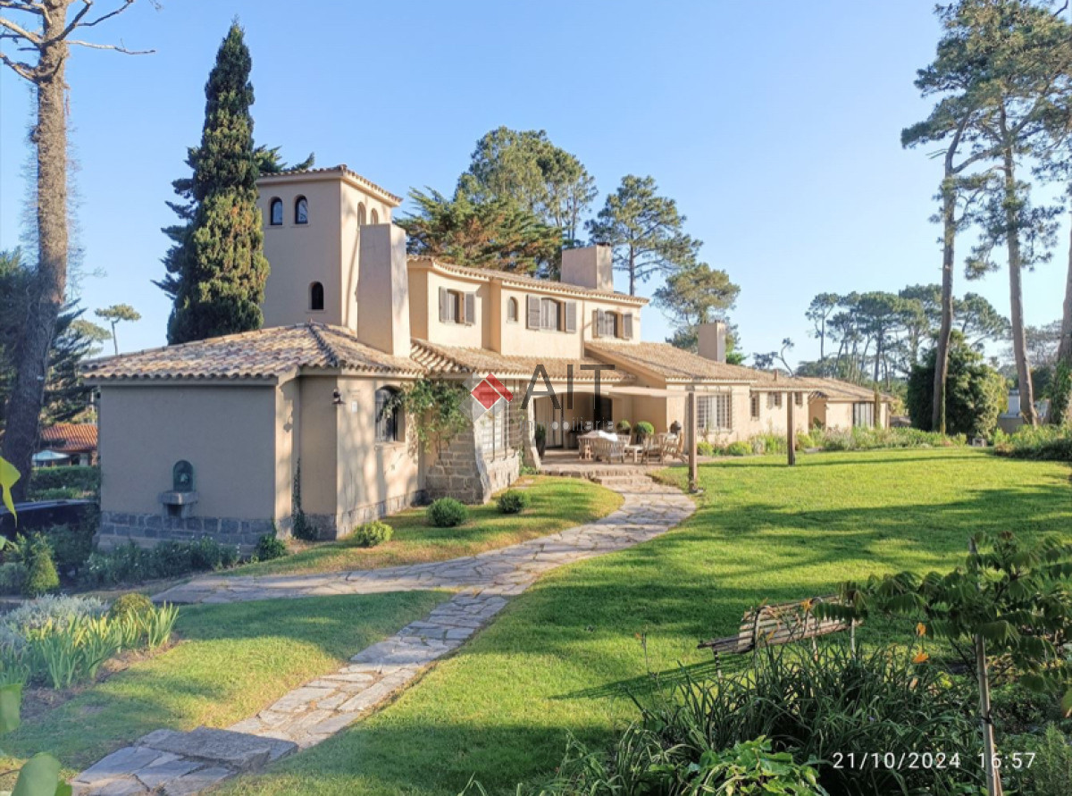 Casa ID.17241 - LA TOSCANA EN PUNTA DEL ESTE !!