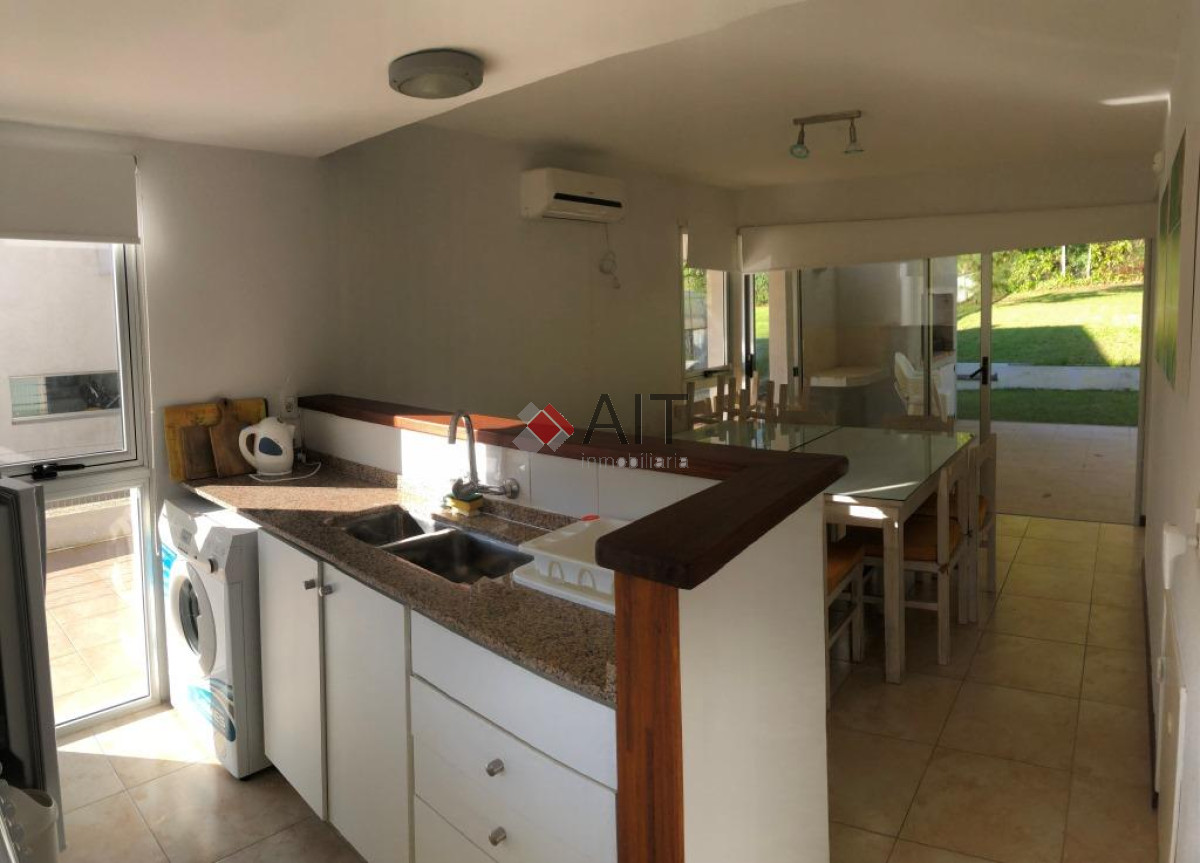Casa ID.17049 - Casa linda y moderna 2 dormitorios y 3 baños en Rincon del Indio