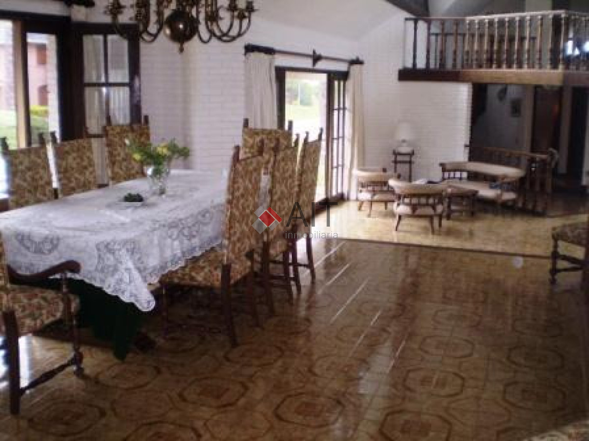 Casa ID.15442 - Hermosa Casa en paradas de la mansa !!