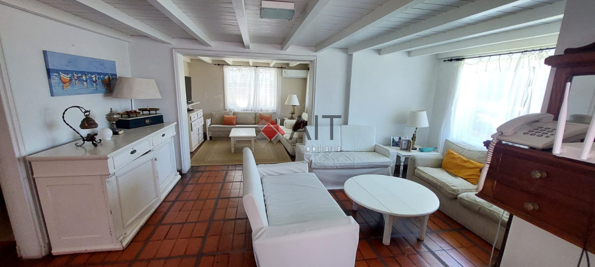 Casa ID.17184 - HERMOSA CASA 4 DORMITORIOS y mas en SAN RAFAEL