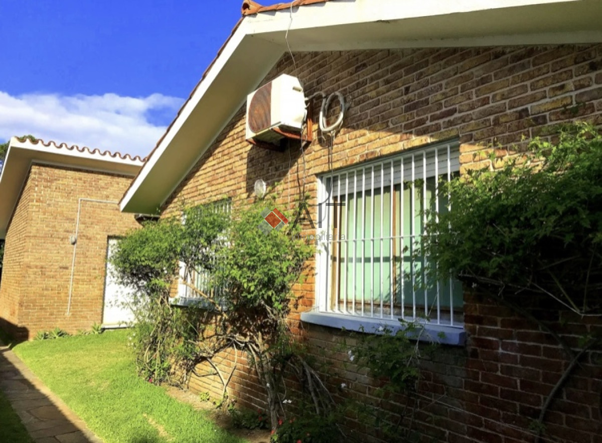 Casa ID.4251 - PLAYA MANSA A PASOS DEL MAR!!