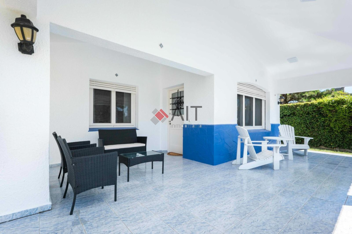 Casa ID.17185 - Casa 3 dormitorios a media cuadra playa mansa!!!