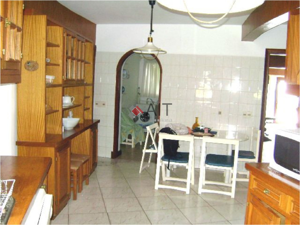 Casa ID.5123 - Gran residencia 6 dormitorios frente al mar en playa Mansa. Consulte!