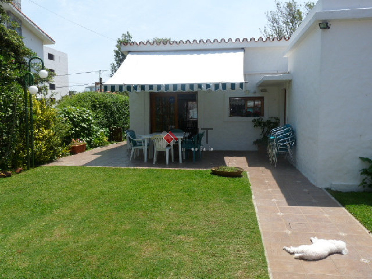 Casa ID.4118 - CASA A MEDIA CUADRA DE PLAYA MANSA
