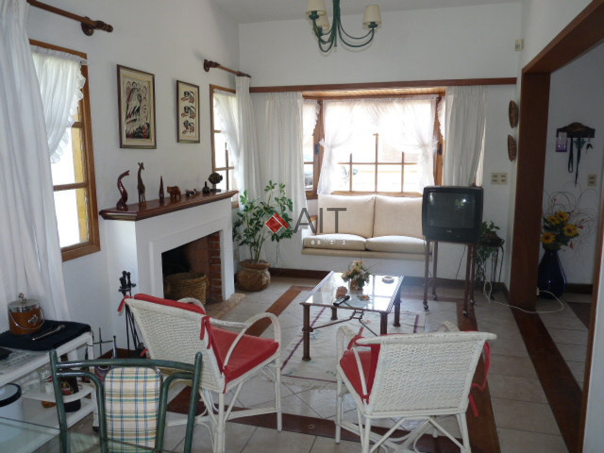 Casa ID.4118 - CASA A MEDIA CUADRA DE PLAYA MANSA