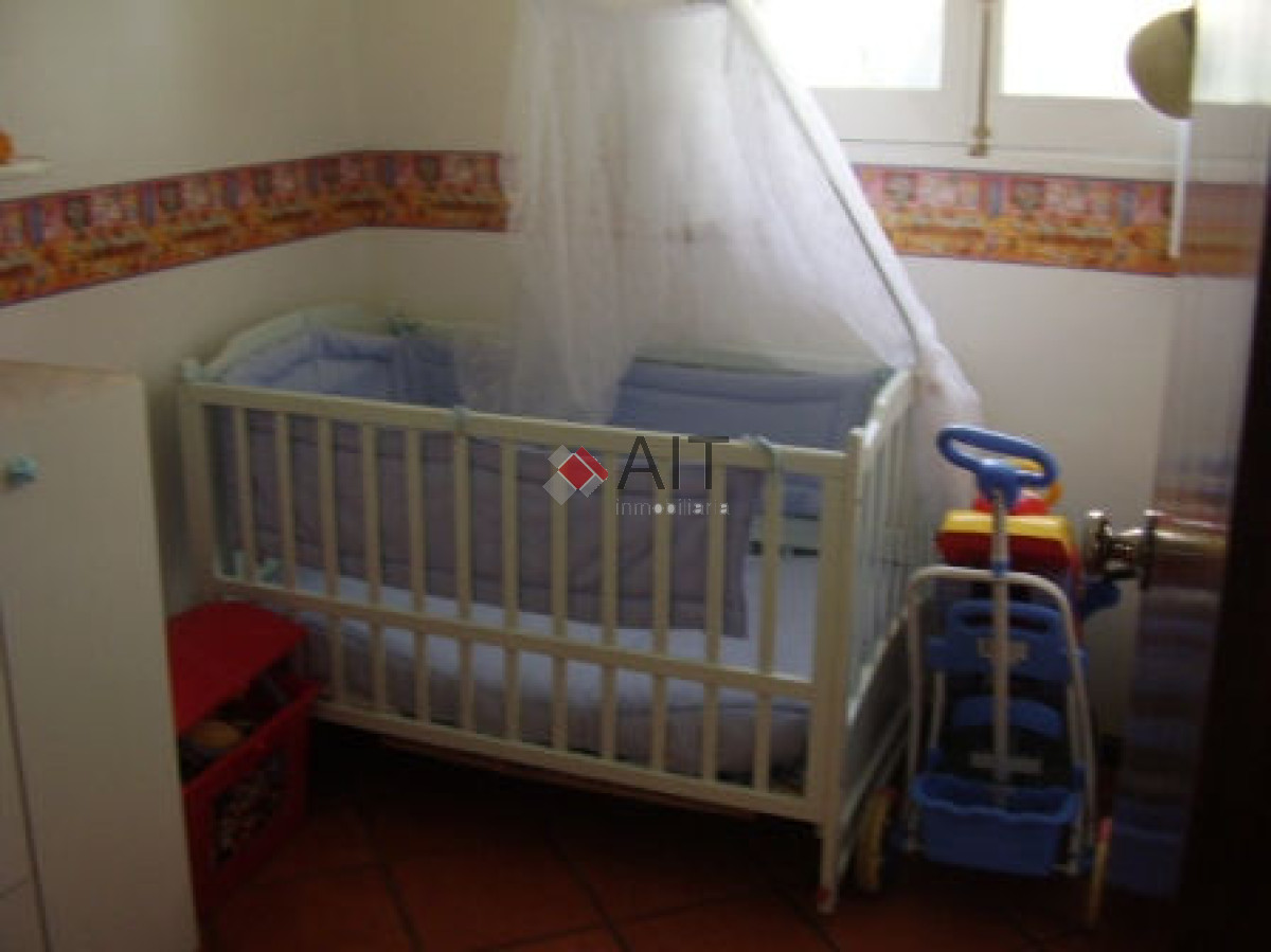 Casa ID.6112 - Divina casa con amplia barbacoa y terreno cercado a pasos de todo!! 
