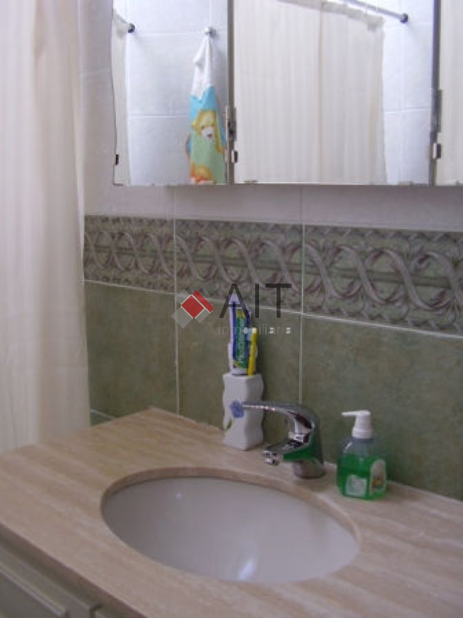 Casa ID.6112 - Divina casa con amplia barbacoa y terreno cercado a pasos de todo!! 