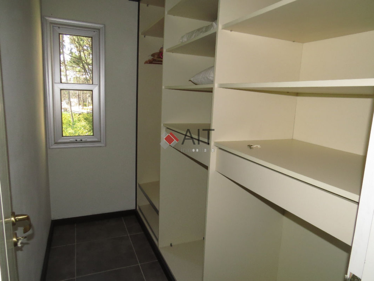 Casa ID.6205 - Barrio privado a pasos de playa Bikini!!