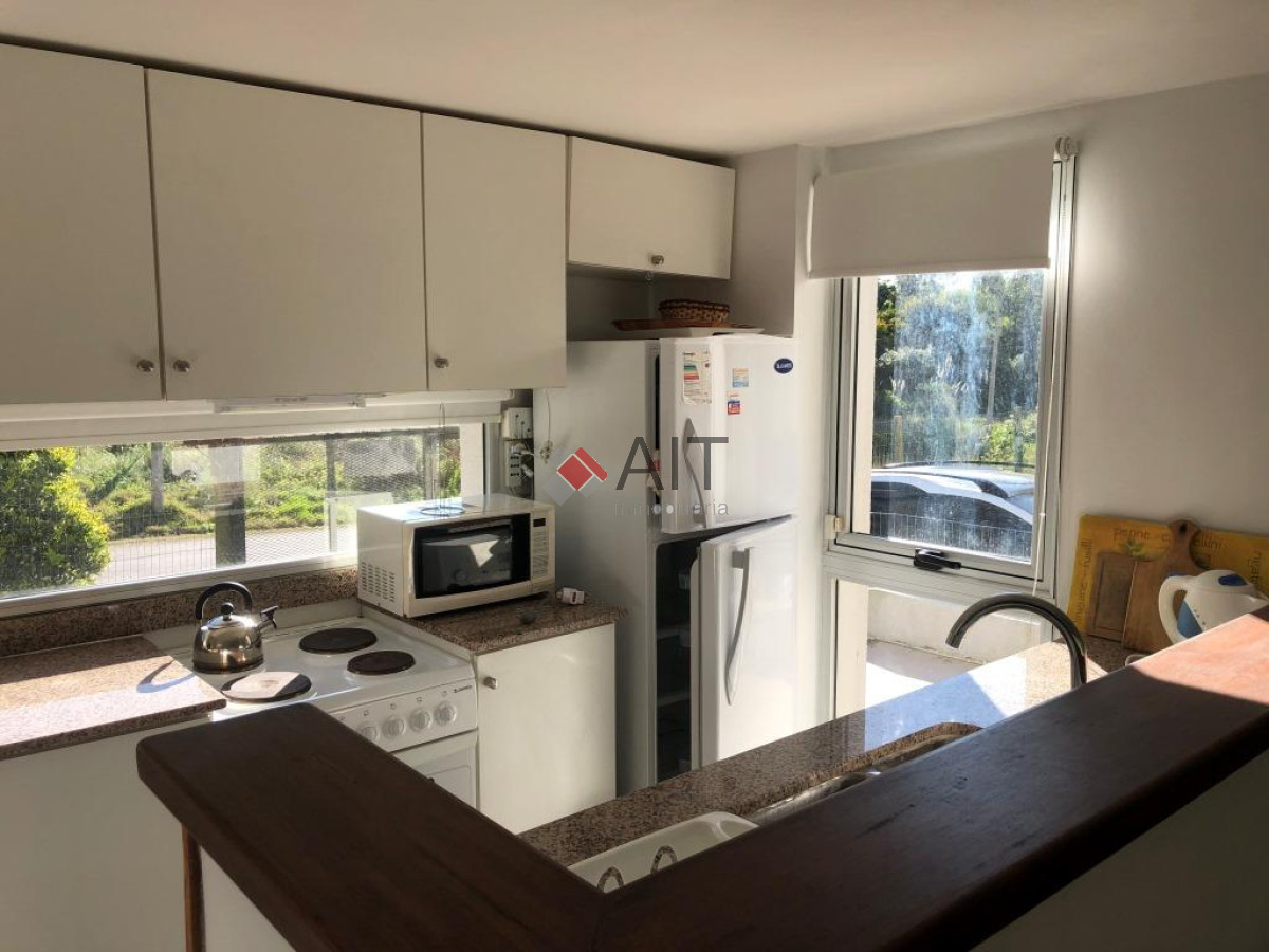 Casa ID.17049 - Casa linda y moderna 2 dormitorios y 3 baños en Rincon del Indio