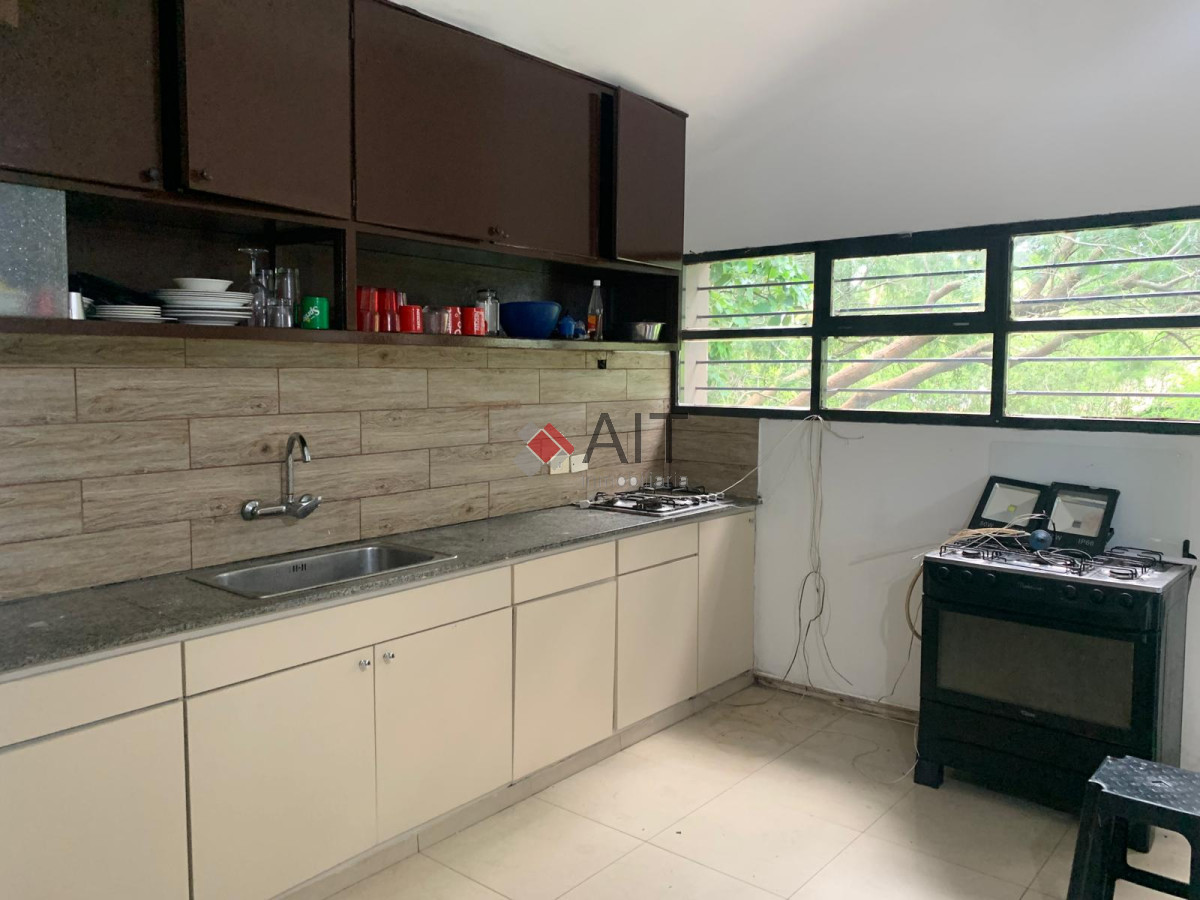 Casa ID.17250 - OPORTUNIDAD EN BARRIO GOLF !!