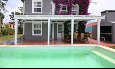 Muy linda casa 4 dormitorios en el corazón de La Barra
