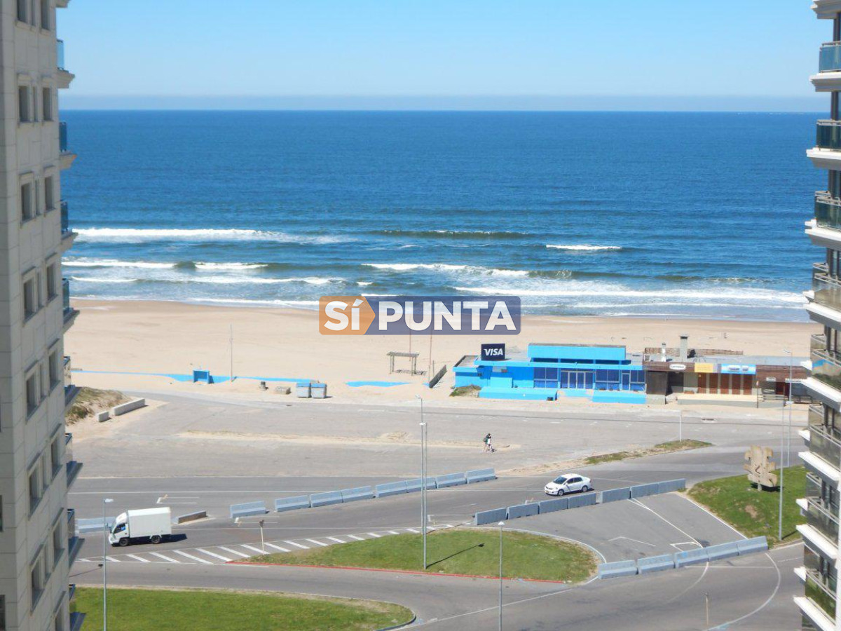 Extraordinario Apartamento Extraordinario en Imperiale III, una de las Torres de Mayor Jerarquía de Punta del Este - SPT8039A