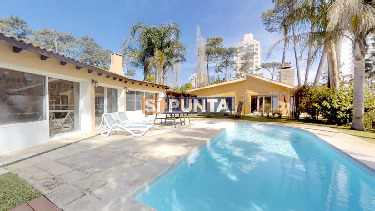 impecable y espectacular casa en zona lugano cerca del shopping - spt4813c