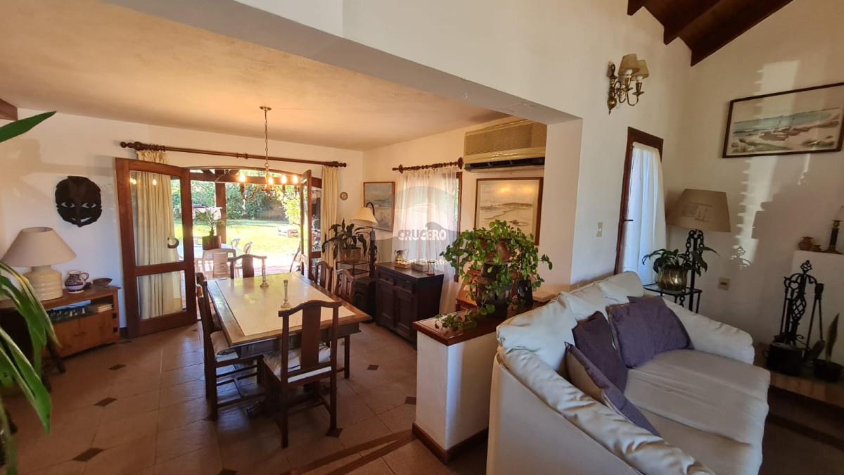 Casa ID.6217 - CASA EN VENTA EN 3 DORMITORIOS PINARES 