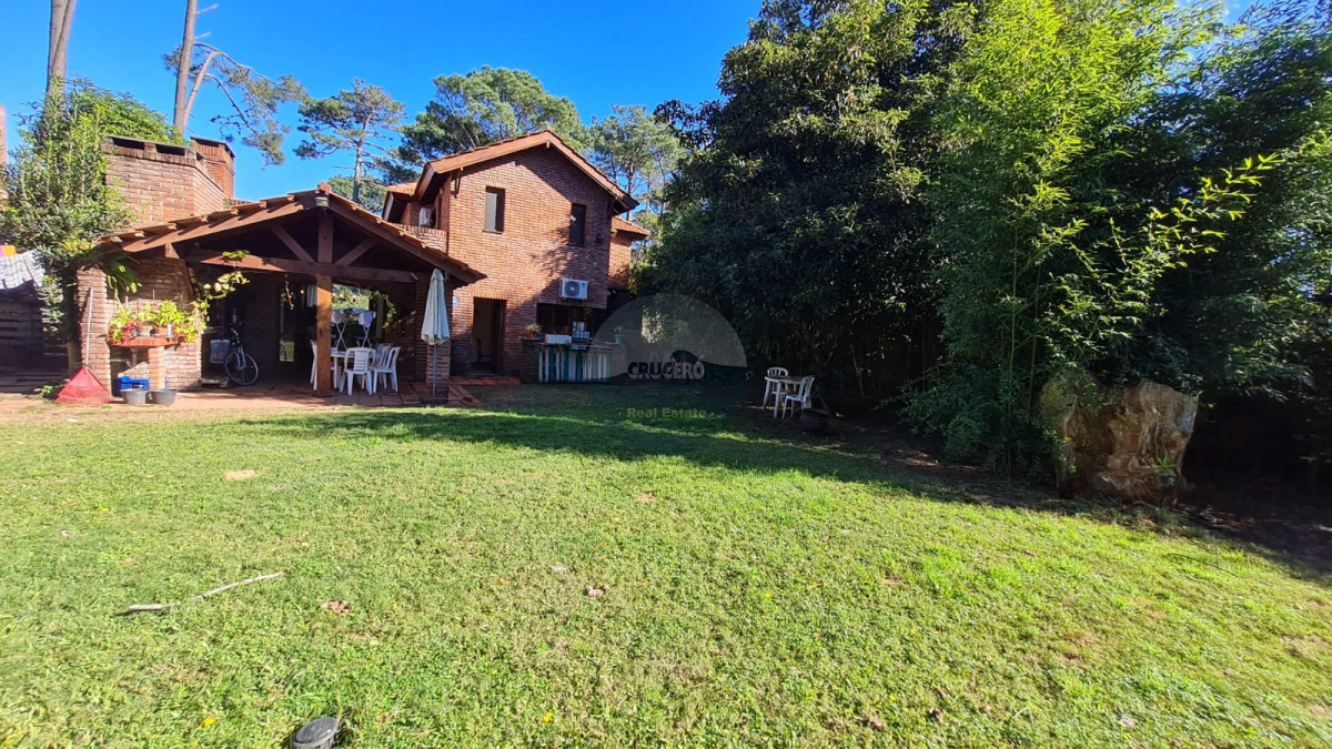 Casa ID.6217 - CASA EN VENTA EN 3 DORMITORIOS PINARES 