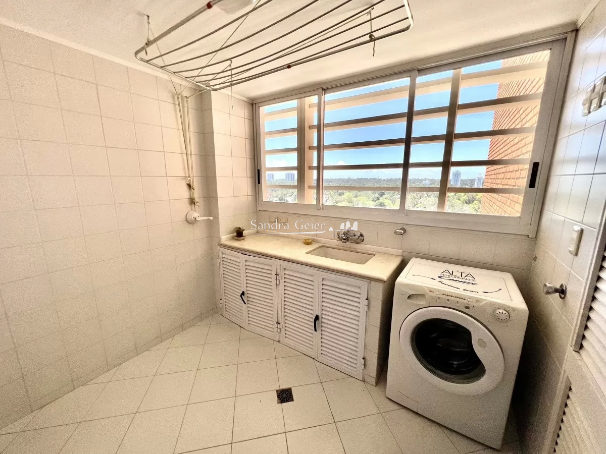 Apartamento ID.2024 - Apartamento en venta espectacular planta en Edificio  Golden Gate 