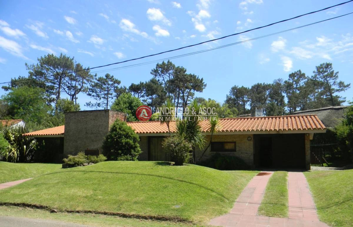 Casa ID.7159 - Chalet en zona Pinares de Punta del Este