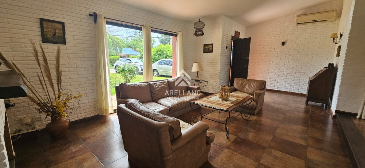 Casa ID.4120 - Oportunidad  de compra Casa en venta en Pinares