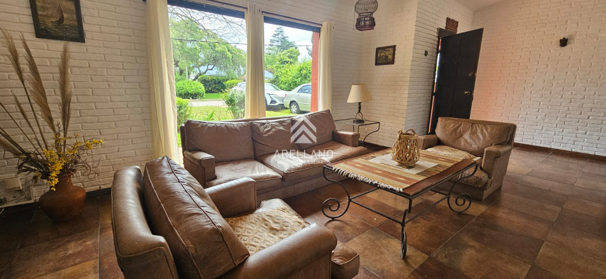 Casa ID.4120 - Oportunidad  de compra Casa en venta en Pinares