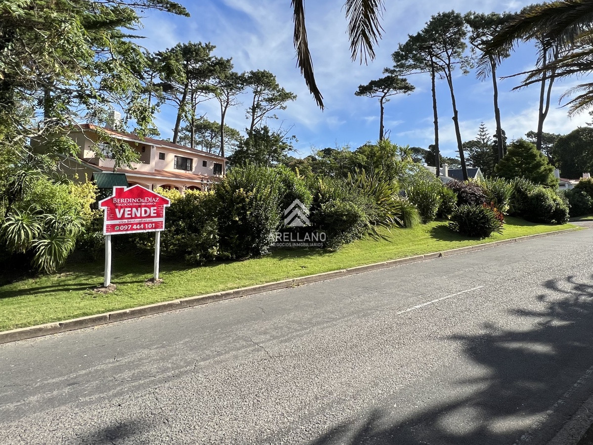 Casa ID.740 - VENTA CASA 4 DORMITORIOS San Rafael PUNTA DEL ESTE
