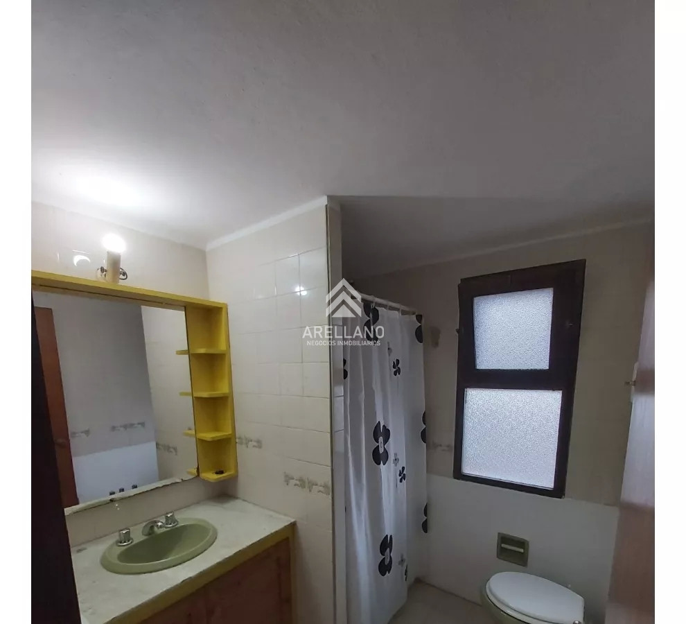 Casa ID.1862 - Casa en venta 5 DORMITORIOS cerca de playa mansa 