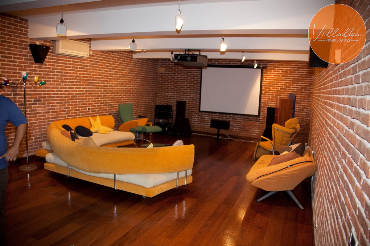 Casa ID.939 - Exclusiva Mansión frente al Mar en Punta del Este