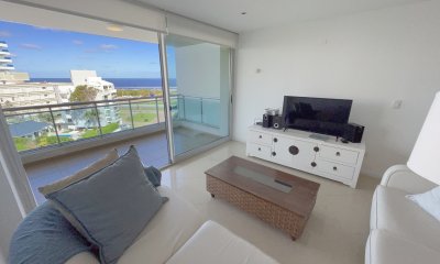 Apartamento con vista a la Playa Brava