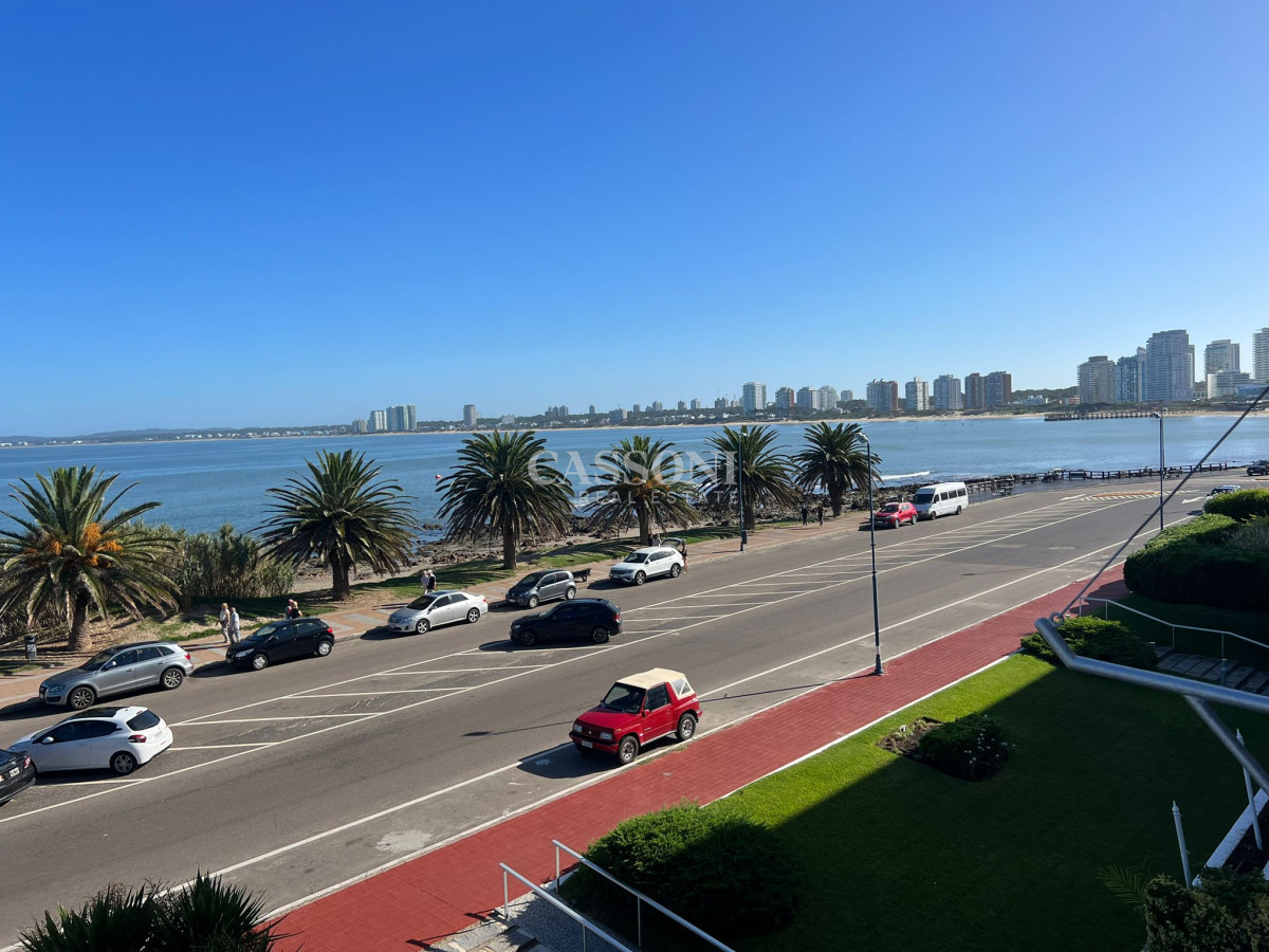 Apartamento ID.1080 - Hermoso Apartamento en venta hermosa vista al puerto 