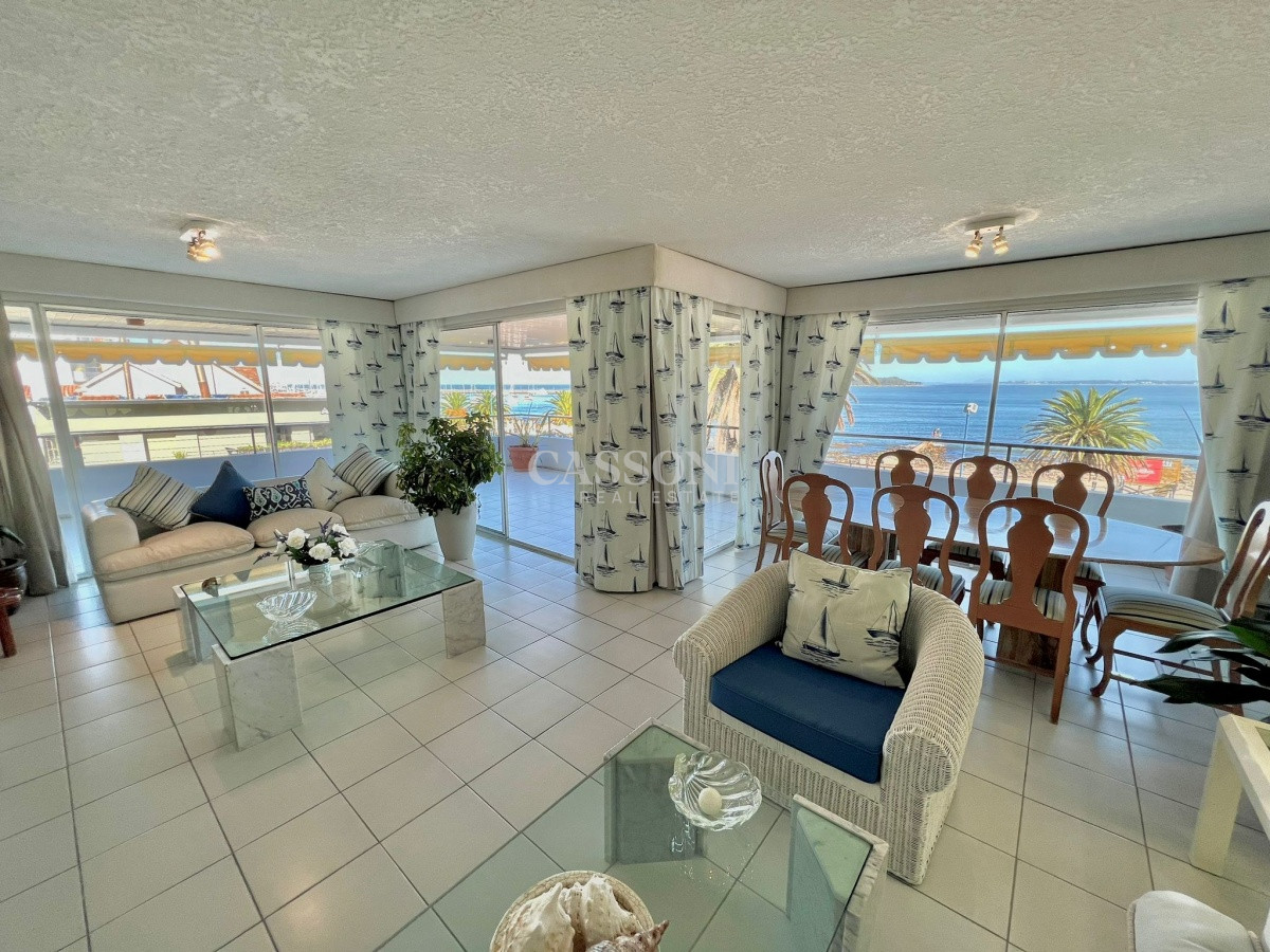 Apartamento ID.1080 - Hermoso Apartamento en venta hermosa vista al puerto 