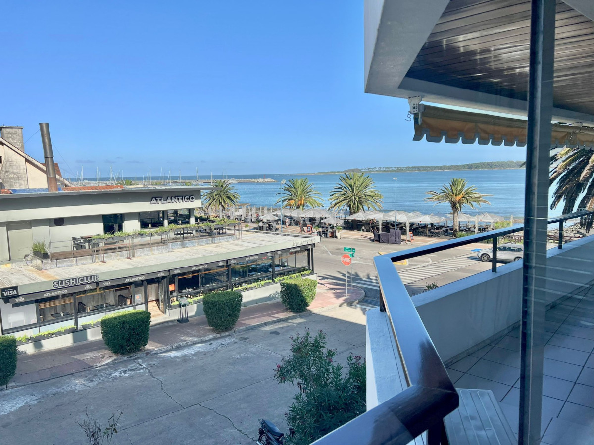 Apartamento ID.1080 - Hermoso Apartamento en venta hermosa vista al puerto 
