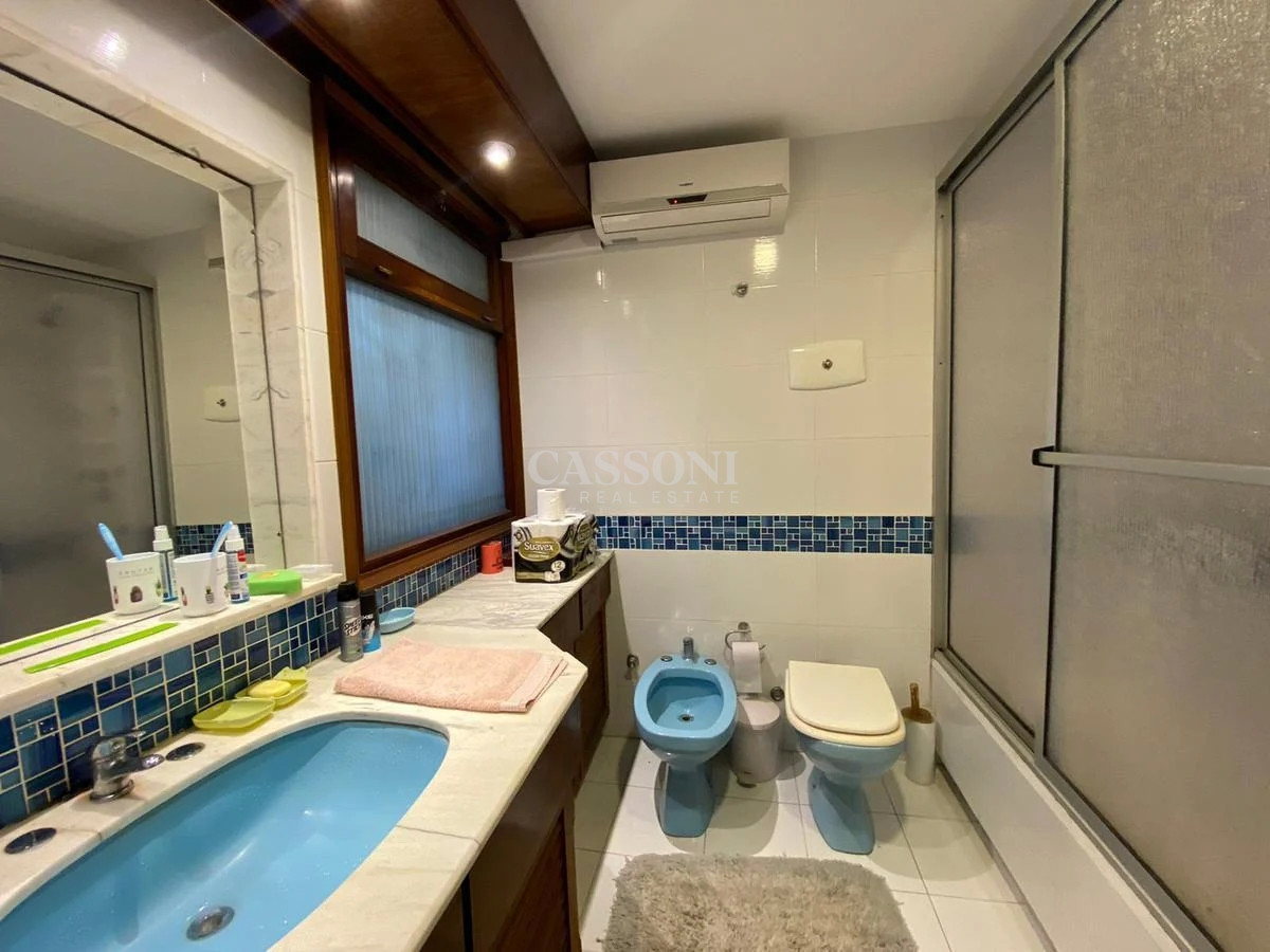 Casa ID.3851 - Casa en venta  Playa Mansa Punta del Este