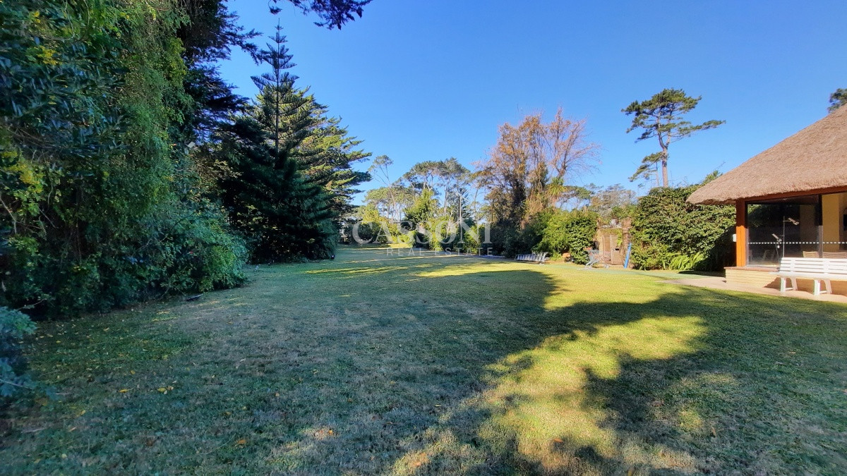 Casa ID.3851 - Casa en venta  Playa Mansa Punta del Este