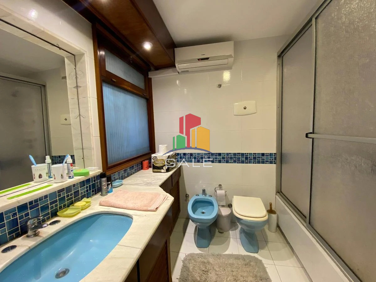 Casa ID.440 - Importante Residencia en la Playa Mansa