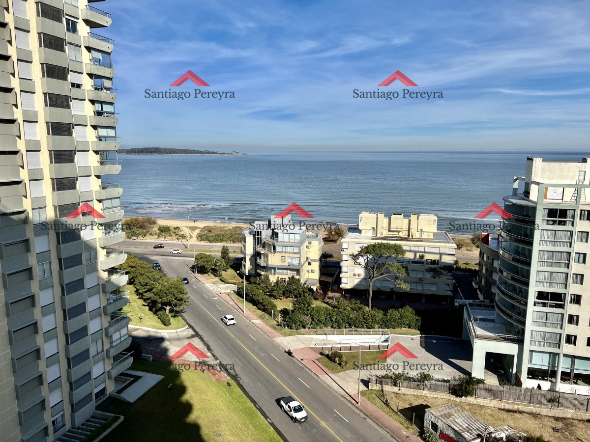 Apartamento ID.13024 - Apartamento de 3 dormitorios en Playa Mansa