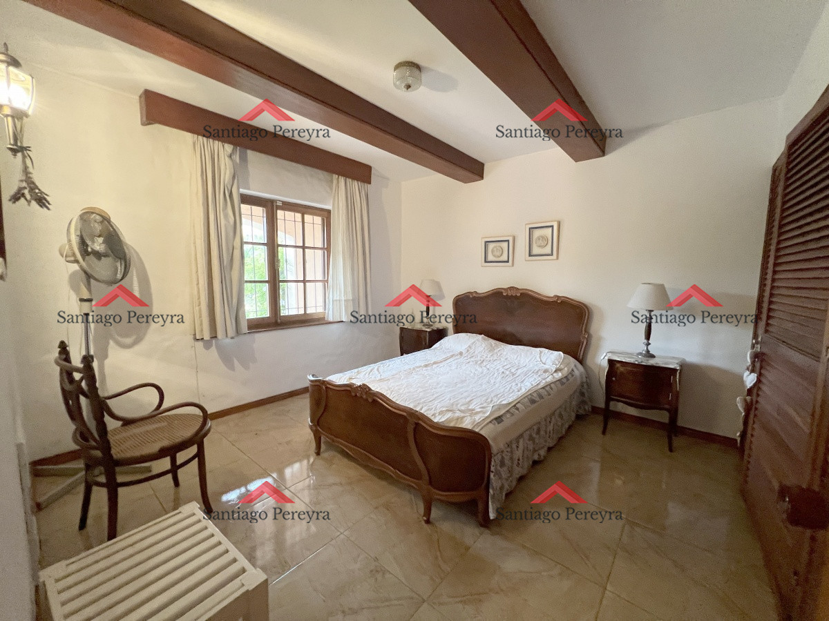 Casa ID.14025 - Espléndida residencia de estilo mediterraneo sobre importante Avenida